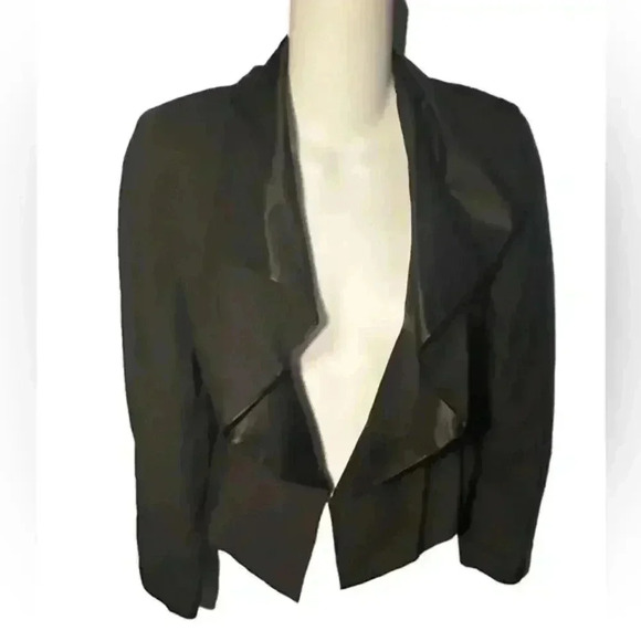 Tabitha Jackets & Blazers - Tabitha Anthropologie Ruffle Lapel Tuxedo Blazer,‎ Sz 0